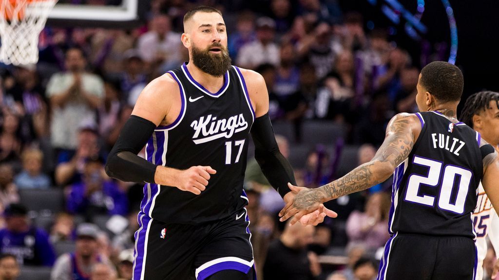 Featured image for Nuggets Acquire Jonas Valanciunas in Trade with Kings for Dario Saric