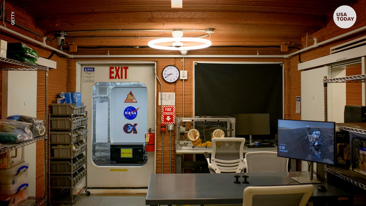 NASA Volunteers Locked in Virtual 'Mars' for 378 Days to Study Human Behavior.