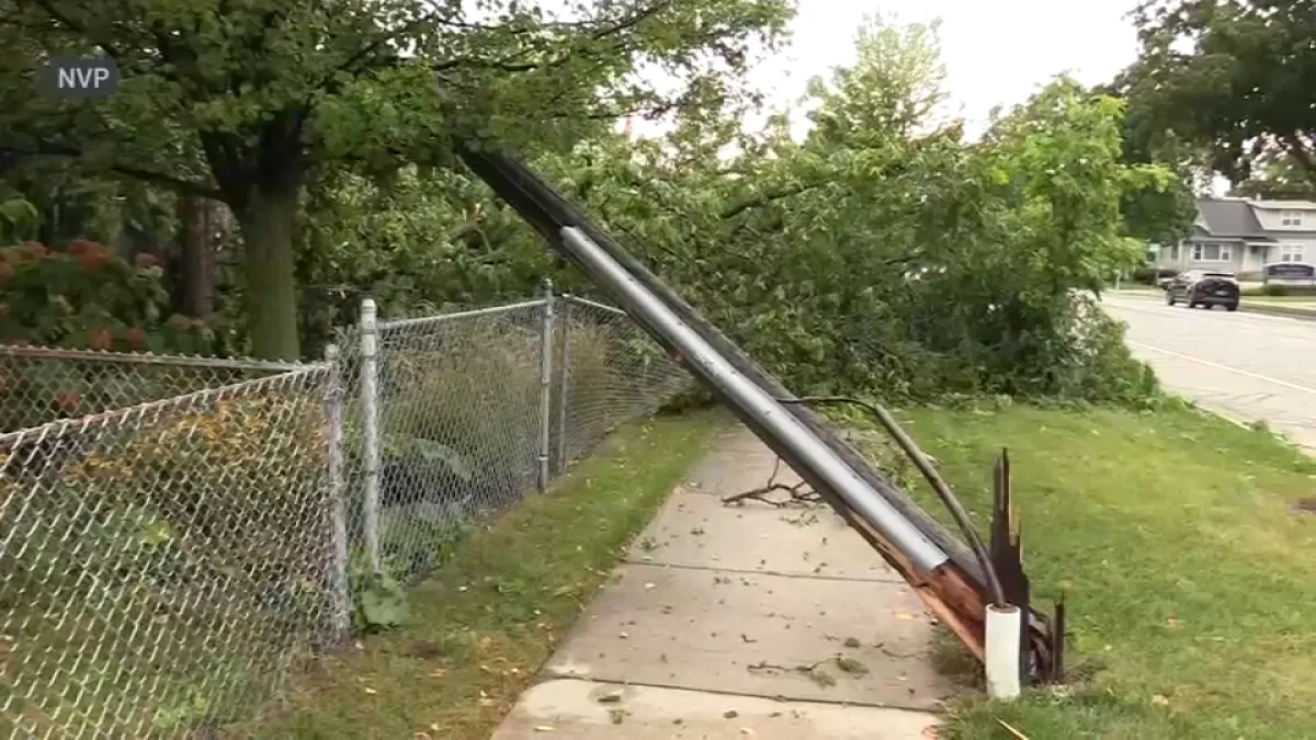 Featured image for Severe Storms Cause Power Outages and Flooding Across Chicagoland