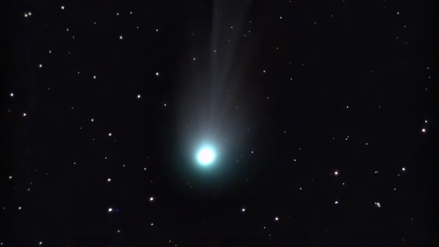"Rare 'Devil Comet' to Grace April Eclipse in Once-in-a-Lifetime Display"