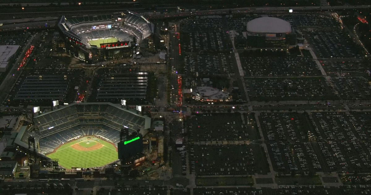 Featured image for Record-Breaking Crowds Flock to South Philly Sports Complex for Flyers, Phillies, and Soccer Game