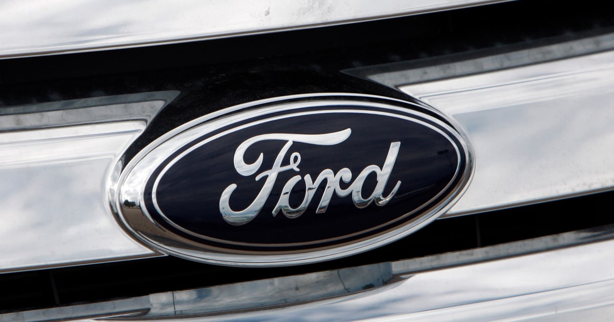 Ford recalls 1.5M vehicles for brake and wiper problems.