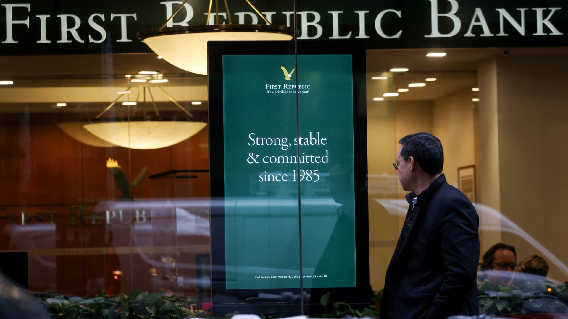 Featured image for Investors eye First Republic takeover, chipmaker rebound, and Credit Suisse on Thursday.