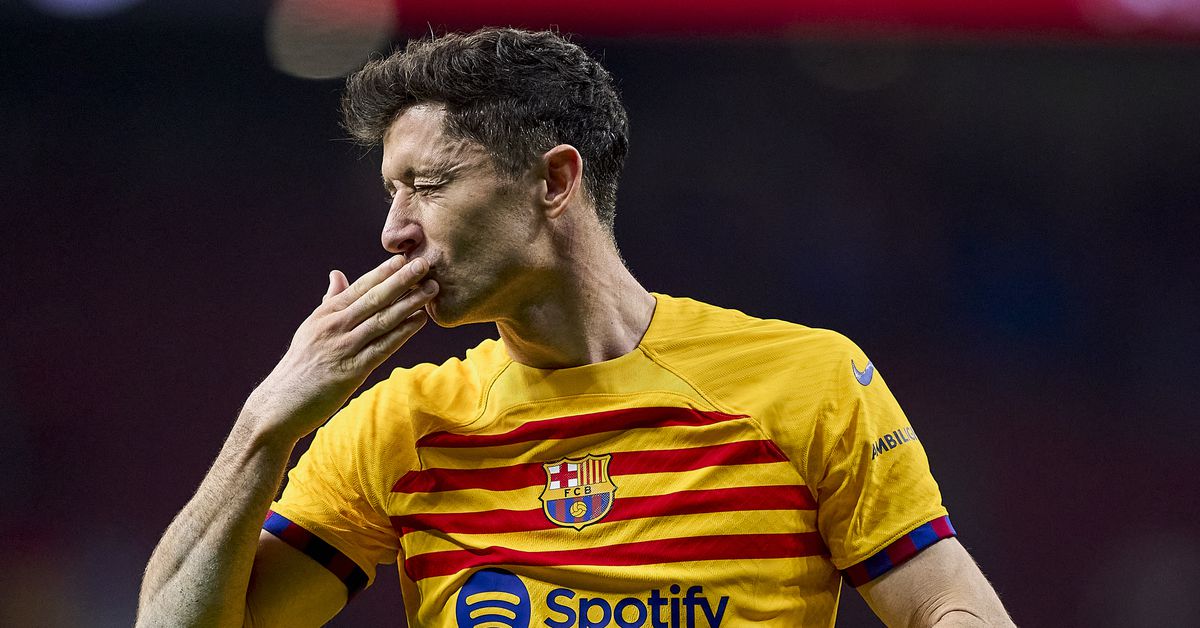 Featured image for "Barcelona's Transformation: Lewandowski's Insight and Xavi's Impact"