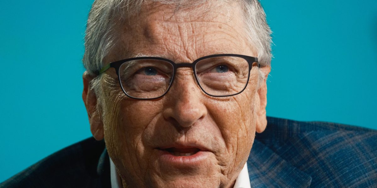 Bill Gates' Transformation: From Sleep Competition to Healthy Brain Habits