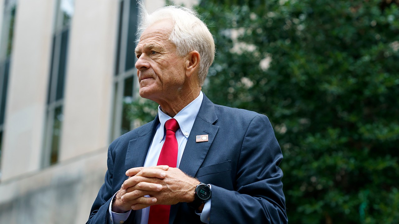 "Navarro Reveals Trump's Request for Privilege Assertion in Jan. 6 Panel Investigation"