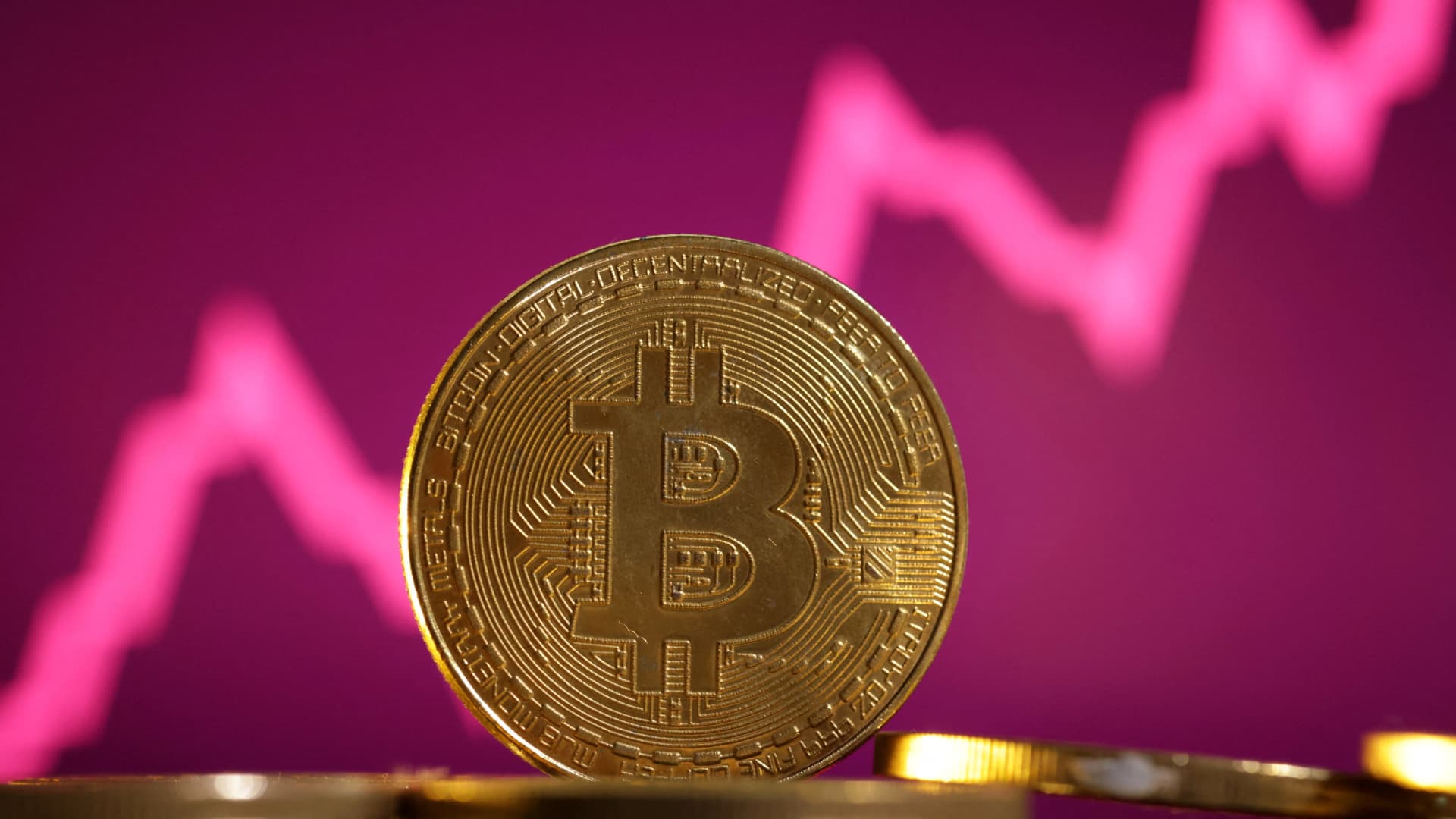 Featured image for Bitcoin Could Surge to $150K with Trump Re-Election: Standard Chartered