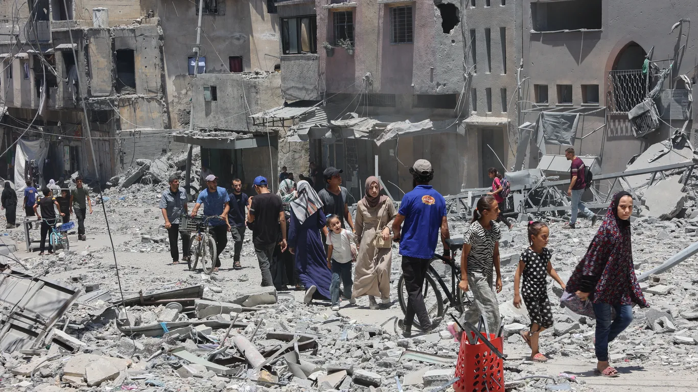 Featured image for Diplomatic Efforts Intensify for Gaza Ceasefire and Hostage Resolution