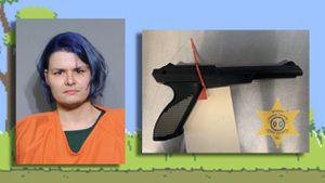 Man uses spray-painted Nintendo gun to rob store, gets arrested.