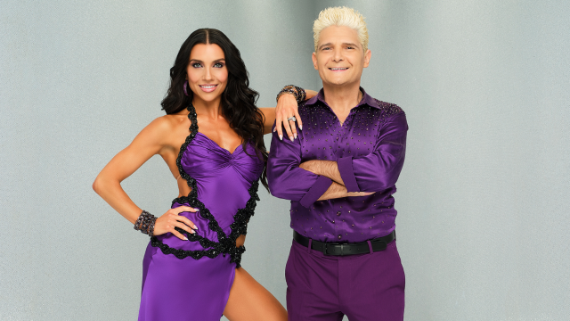 Featured image for Jenna Johnson Anxious for Rehearsals as Corey Feldman Misses Practice