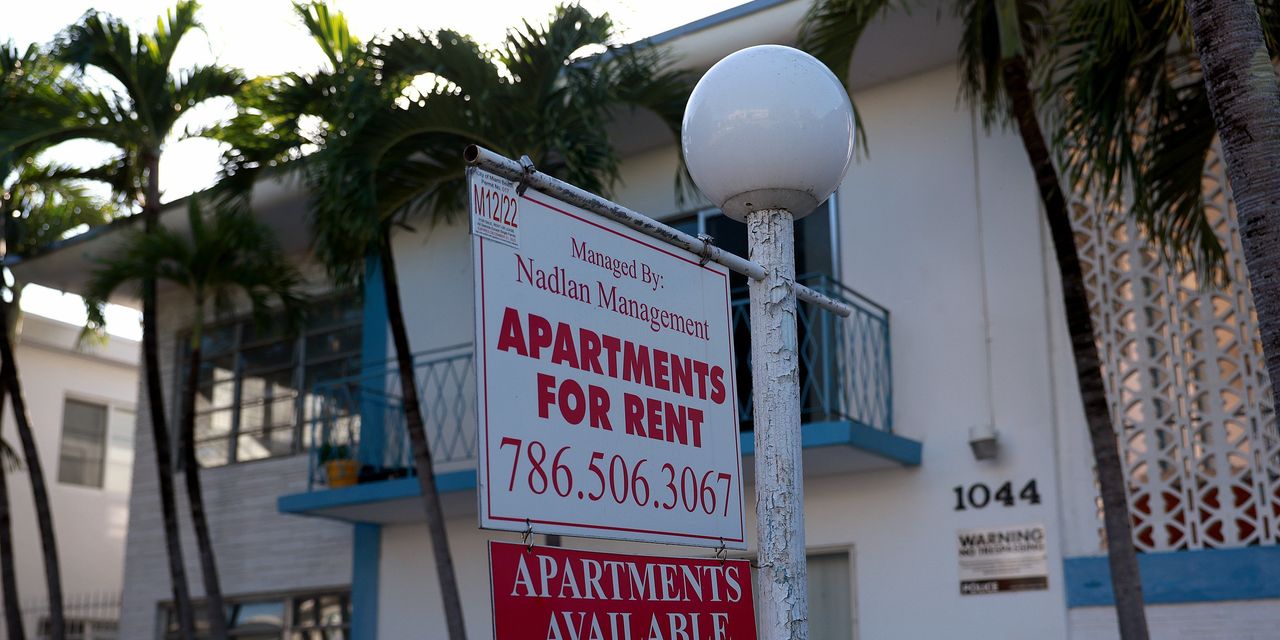 Featured image for Real Estate Sales in Manhattan Experience Significant Decline in Q1