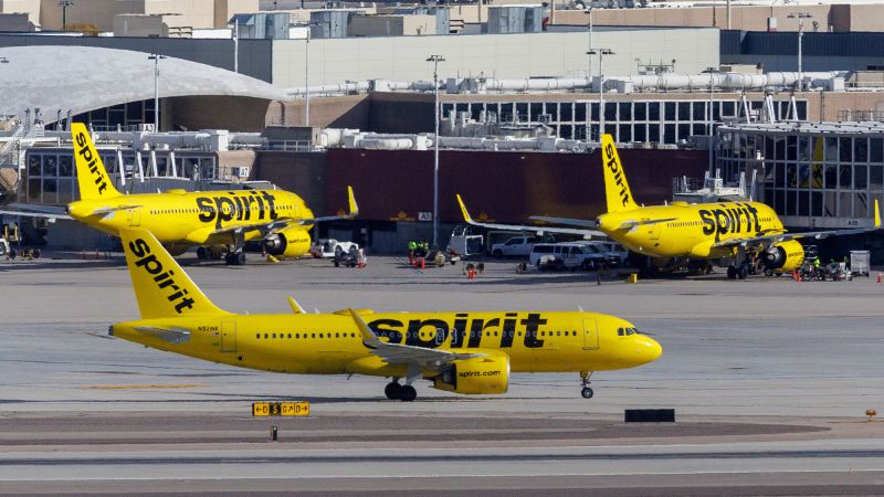 Featured image for Spirit Airlines to Furlough 270 Pilots Amid Flight Reductions