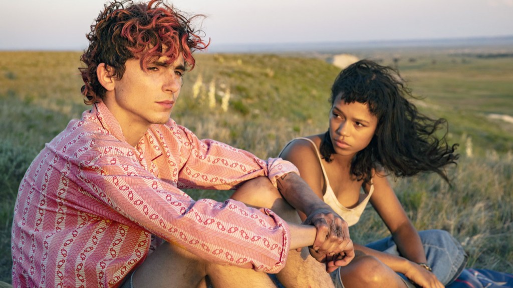 Featured image for Timothée Chalamet Reflects on Armie Hammer Controversy During 'Bones and All' Filming