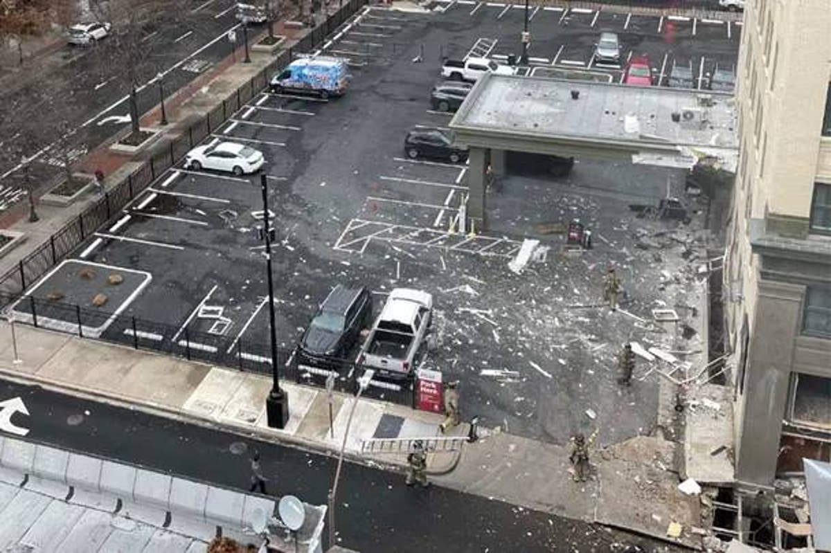"Fort Worth Hotel Gas Explosion Injures 21 in Mass Casualty Event"