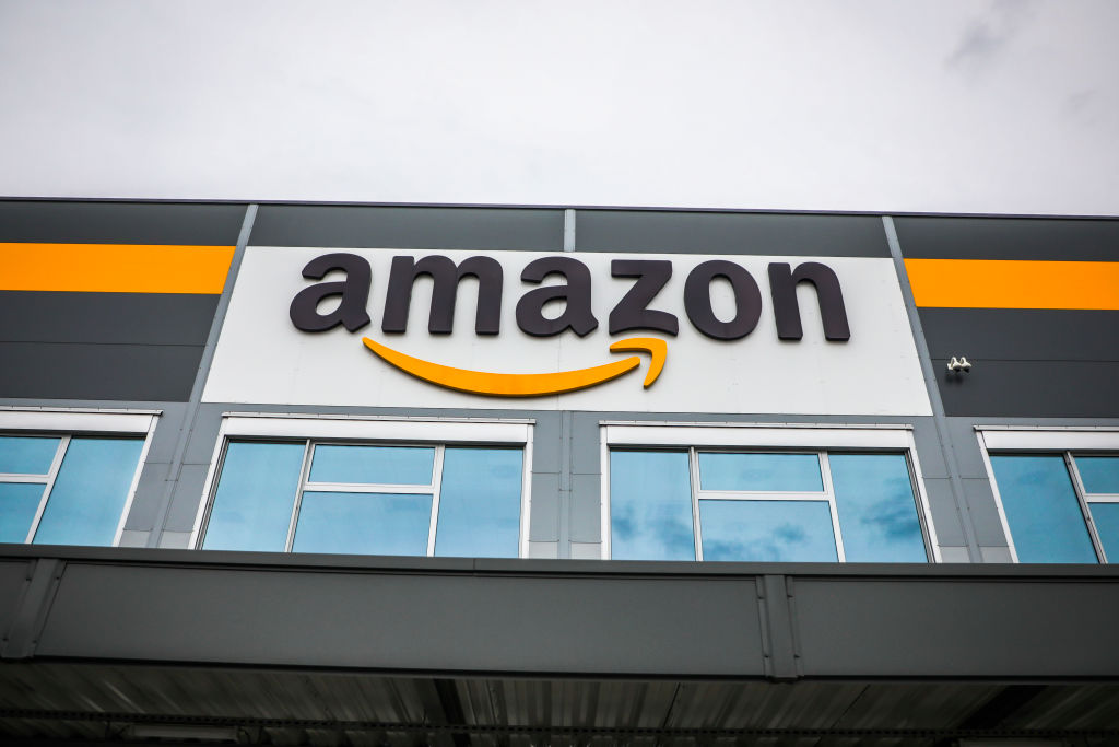 "Amazon's AI Shopping Assistant Rufus: A Game-Changer for Shoppers?"