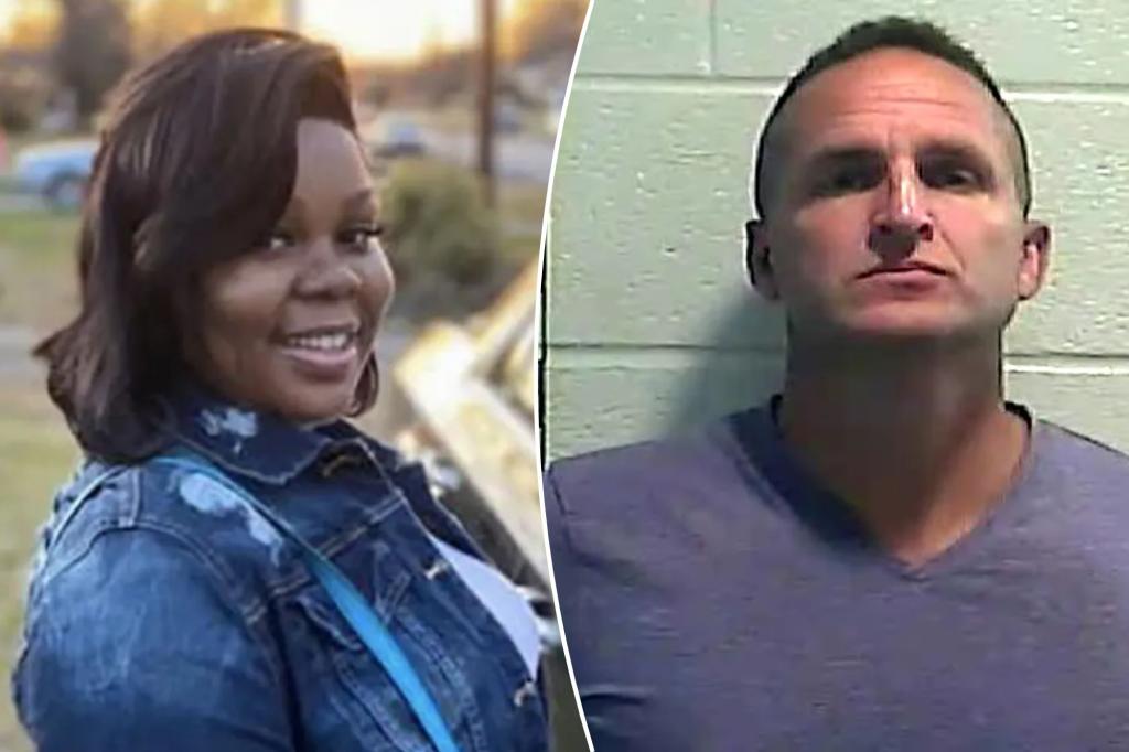 Featured image for Multiple Mistrials Declared in Officer's Trial for Breonna Taylor's Death