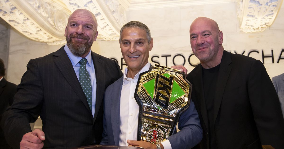 "WWE's Raw to Stream Exclusively on Netflix in $5 Billion Deal, Impact on UFC Broadcast Rights"