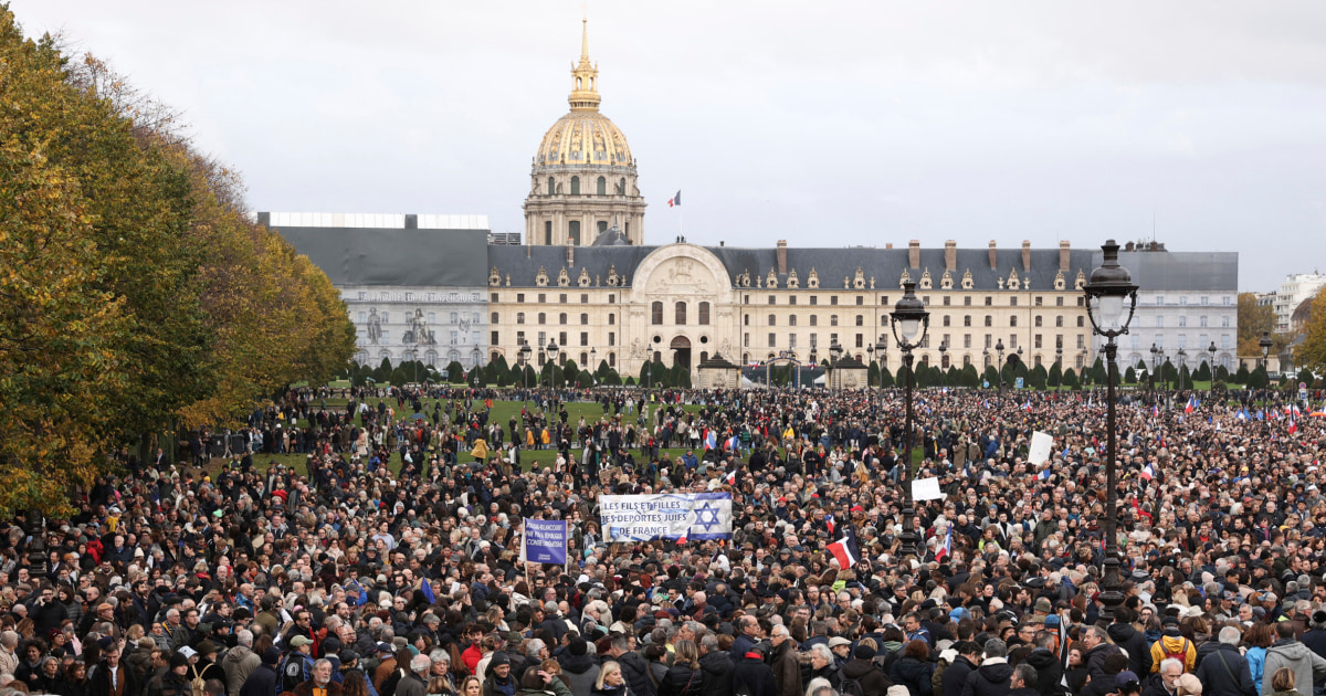 Massive Paris March Against Antisemitism Draws Over 100,000 Participants