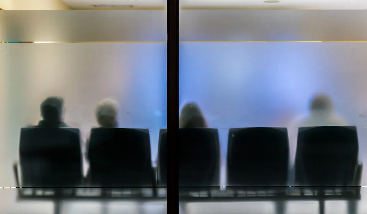 Featured image for Patient criticizes unethical scene in doctor's waiting room