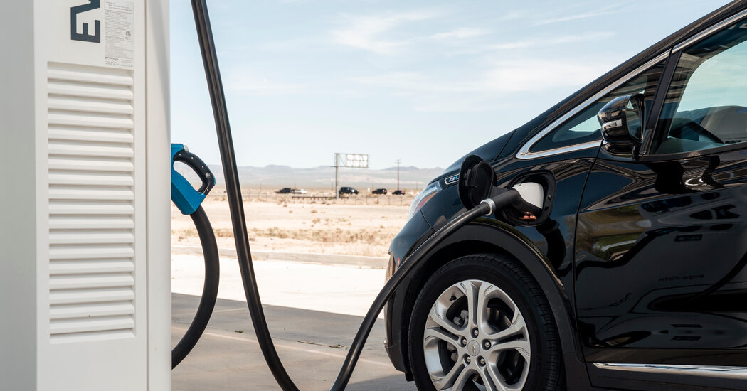 US Automakers Struggle to Meet EV Targets Amidst Changing Regulations.