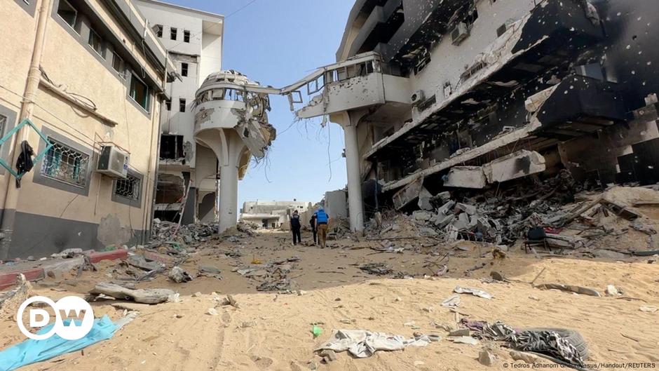 Israeli Strike Kills Top Hezbollah Commander in Lebanon
