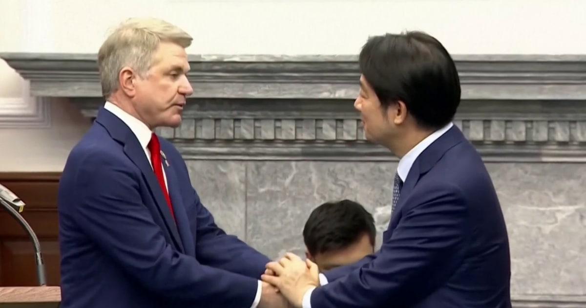 Featured image for US Lawmakers Pledge Support for Taiwan Amid Rising China Tensions