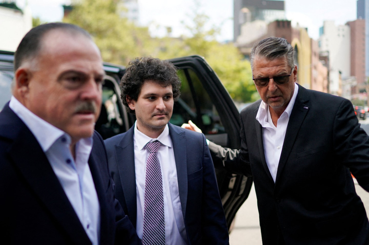 Sam Bankman-Fried Faces Trial for Alleged Fraud in Washington