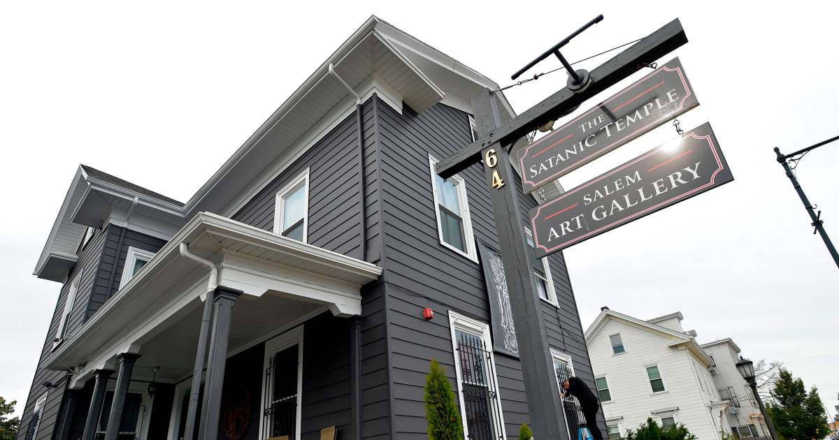 SatanCon 2023: The Controversial Satanic Gathering in Boston.