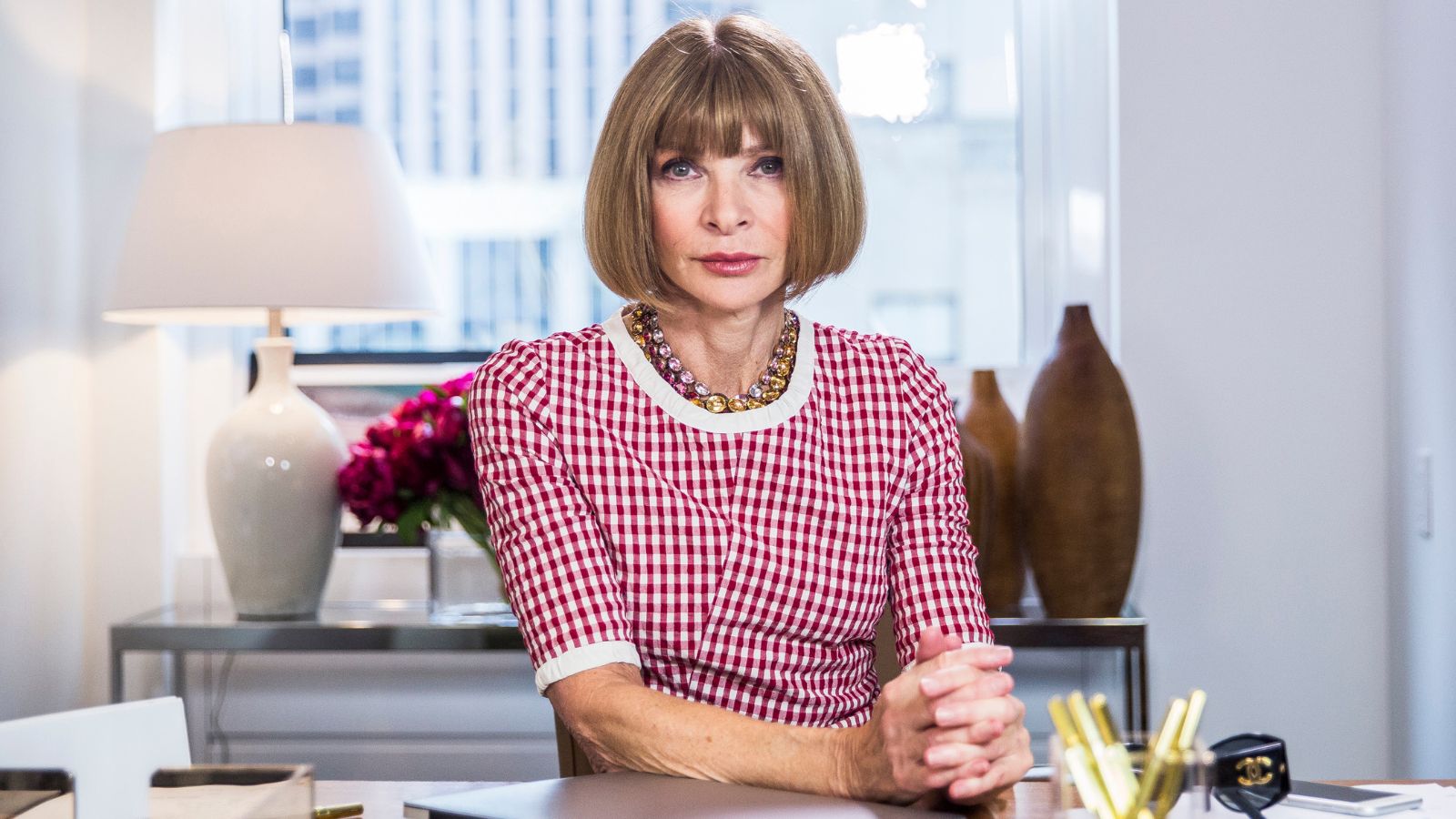 Featured image for Anna Wintour's Backyard Sets 2025 Garden Trend