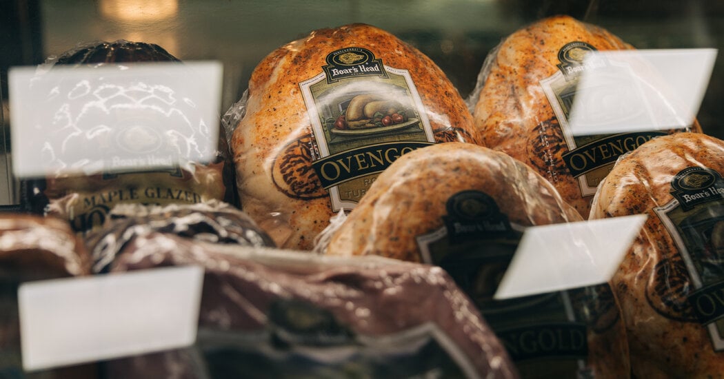 Featured image for Nationwide Food Recalls: Carrots, Poultry, and More Amid E. coli Outbreak