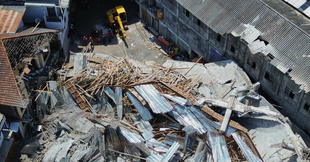 Featured image for Rescue Efforts Continue for Students Trapped After Indonesian School Collapse