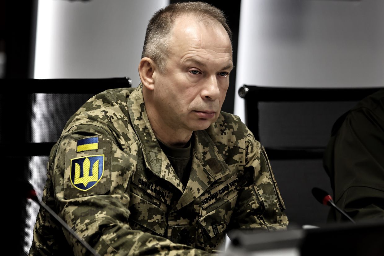 Ukraine Dismisses Corps Commanders Following Territorial Losses