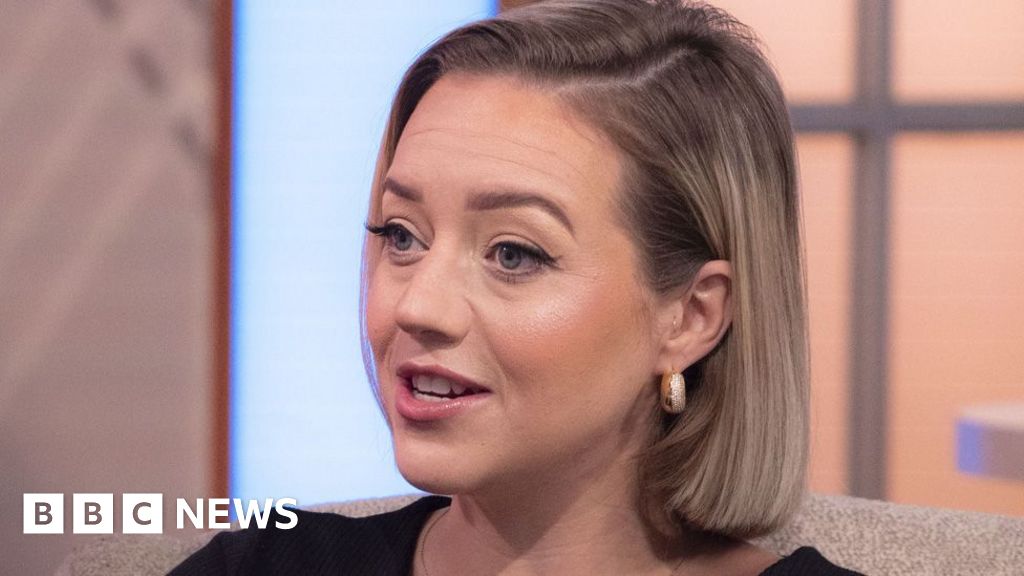 Featured image for Kelsey Parker mourns the loss of her newborn son