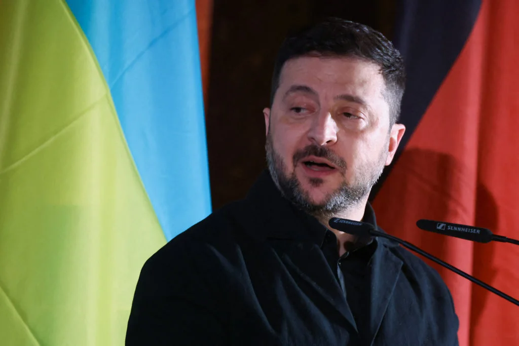 Ukraine strikes Black Sea port as peace talks loom