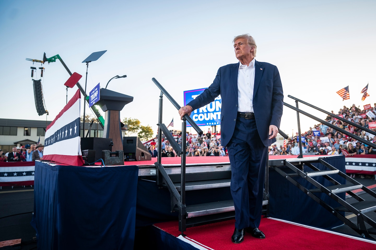 Featured image for Trump Bolsters Legal Team with White-Collar Defense Attorney Ahead of Criminal Indictment