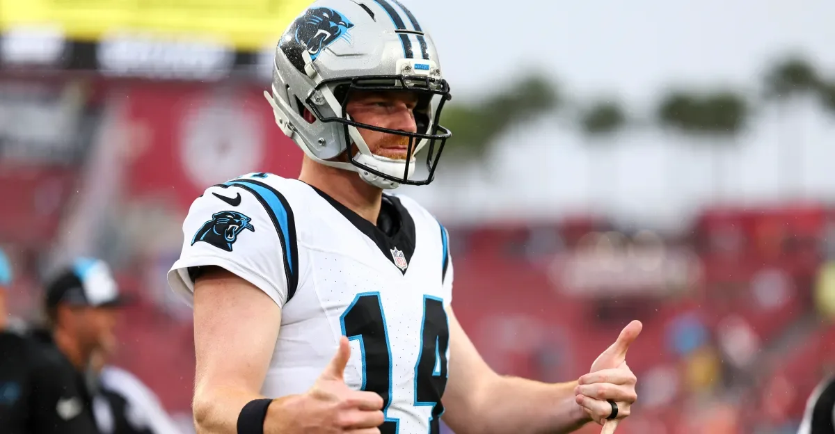 Eagles bolster QB room with veteran Andy Dalton trade