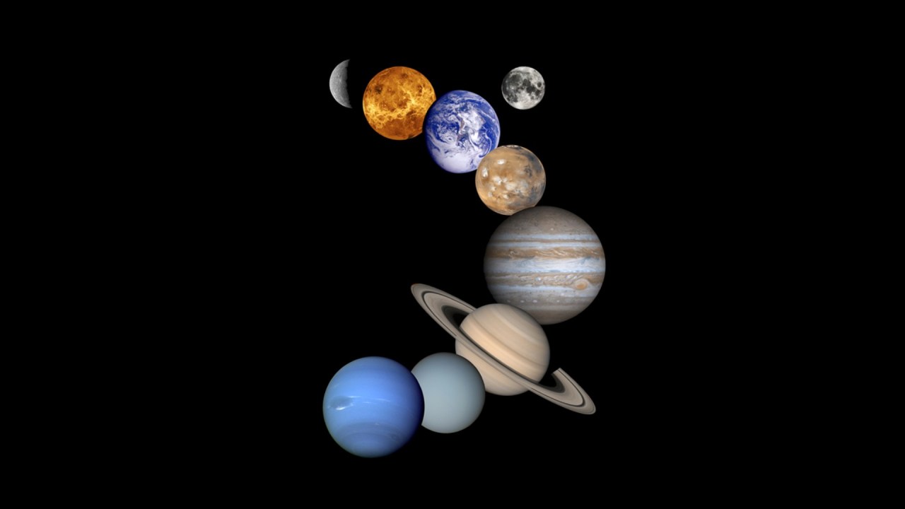 Don't Miss the Rare Spectacle of 5 Planets Aligning in the Night Sky