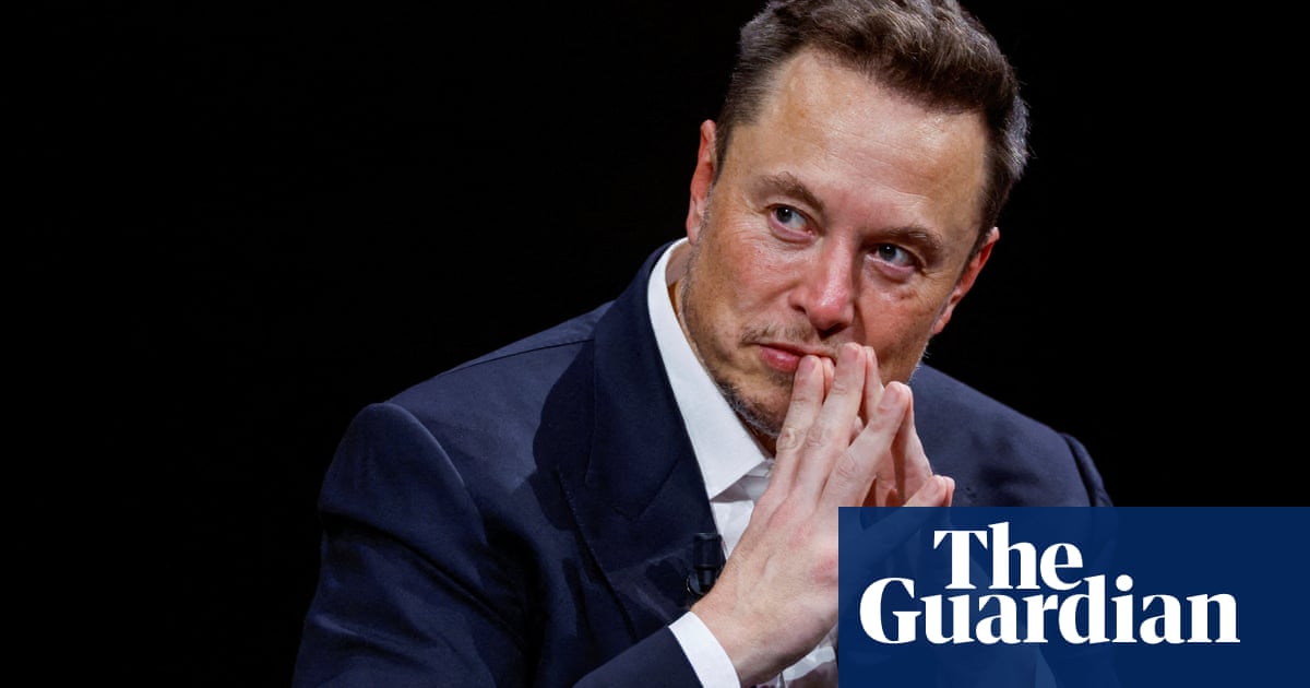 "Elon Musk's Warning: Superhuman AI Smarter Than People Next Year"