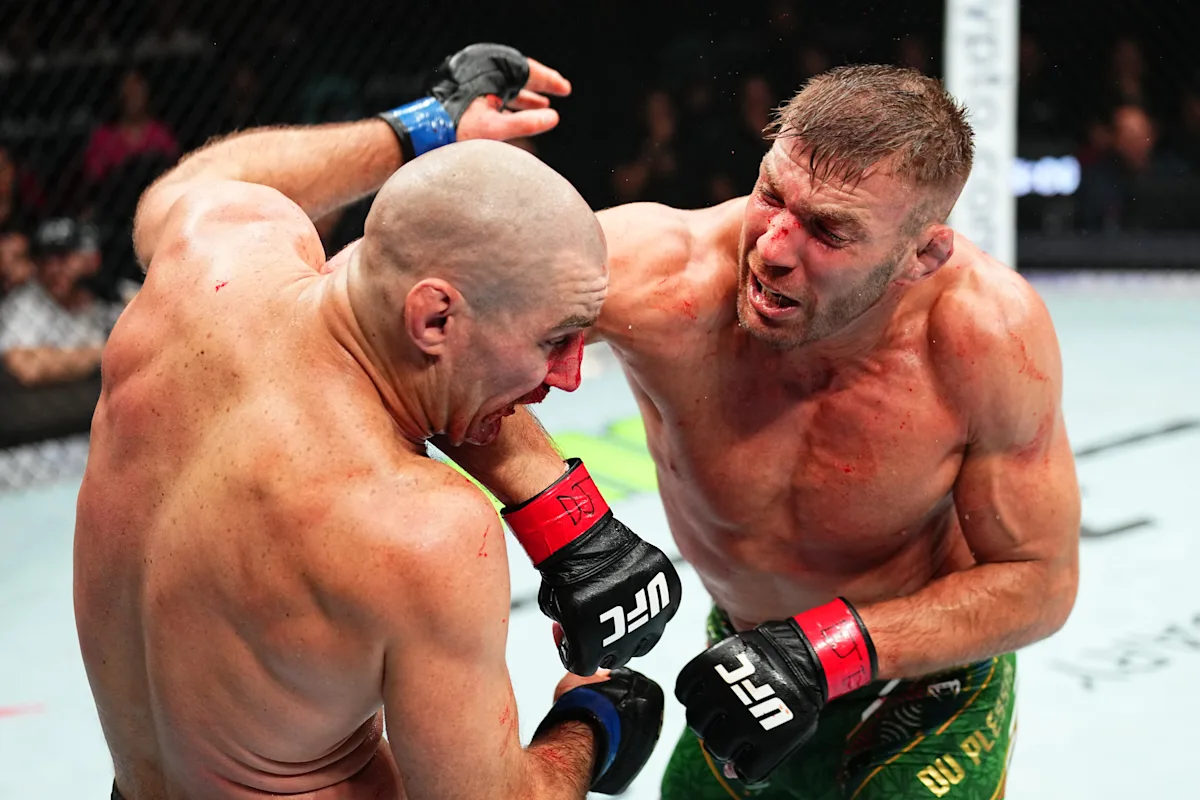 Featured image for UFC 319: Du Plessis vs. Chimaev Fight Preview and Predictions