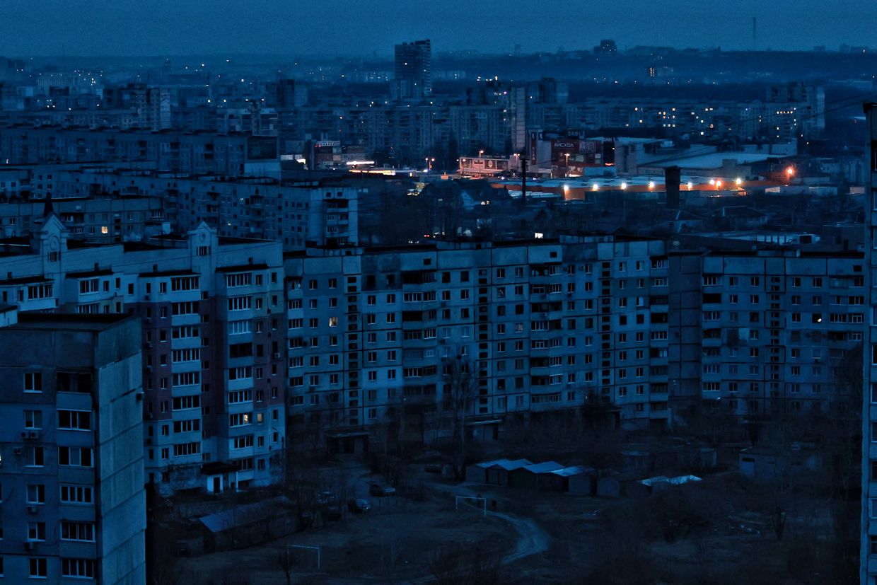"Russian Attacks Devastate Ukraine's Energy Infrastructure, Threatening Humanitarian Crisis"
