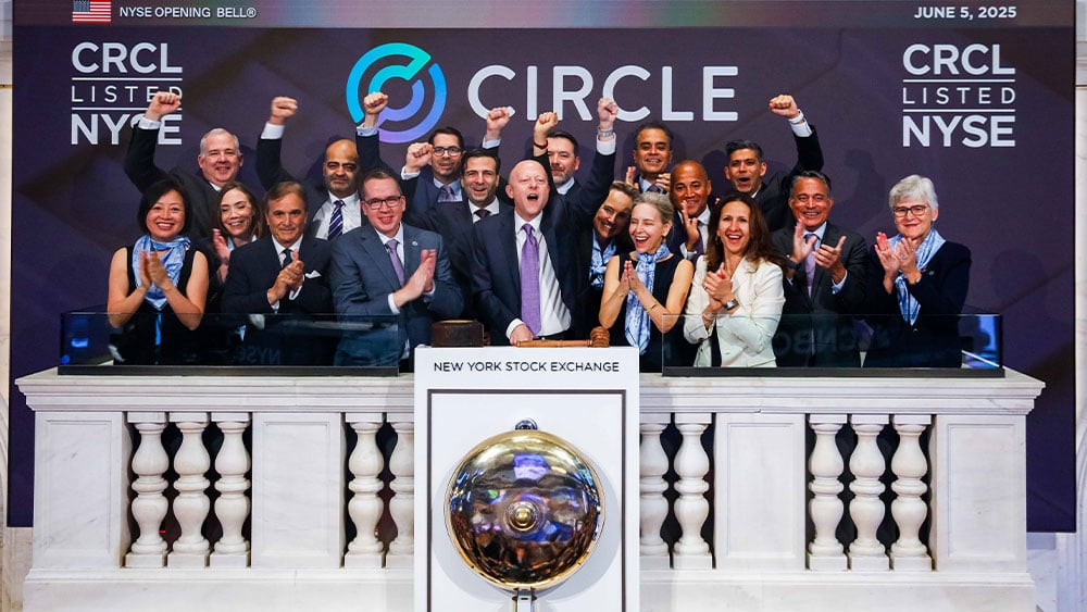 Featured image for Circle Stock Reacts to Share Offering and Stablecoin Developments