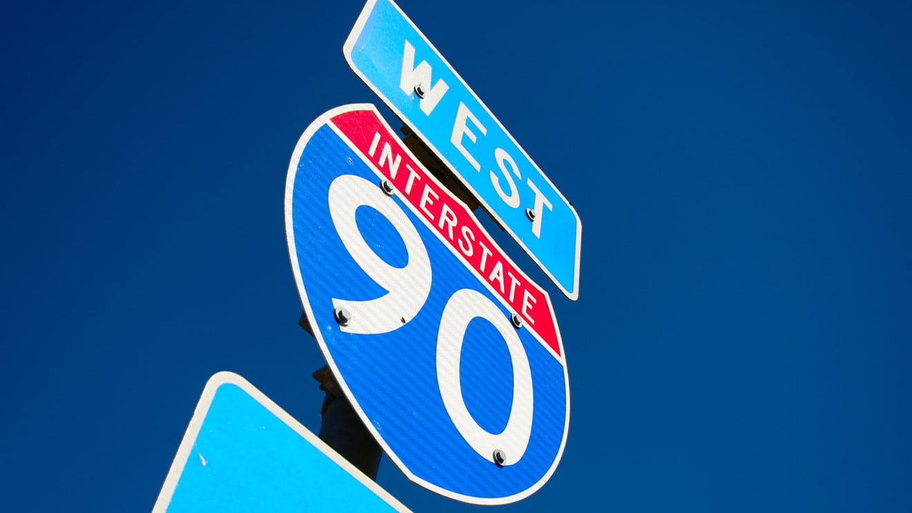 Featured image for Crash Blocks I-90 Near Ninemile