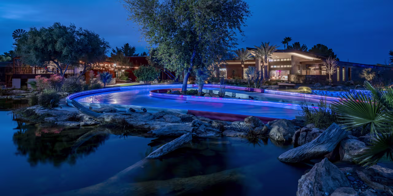 Featured image for Arizona Compound Once Owned by Baseball Star Turns into Amusement Park