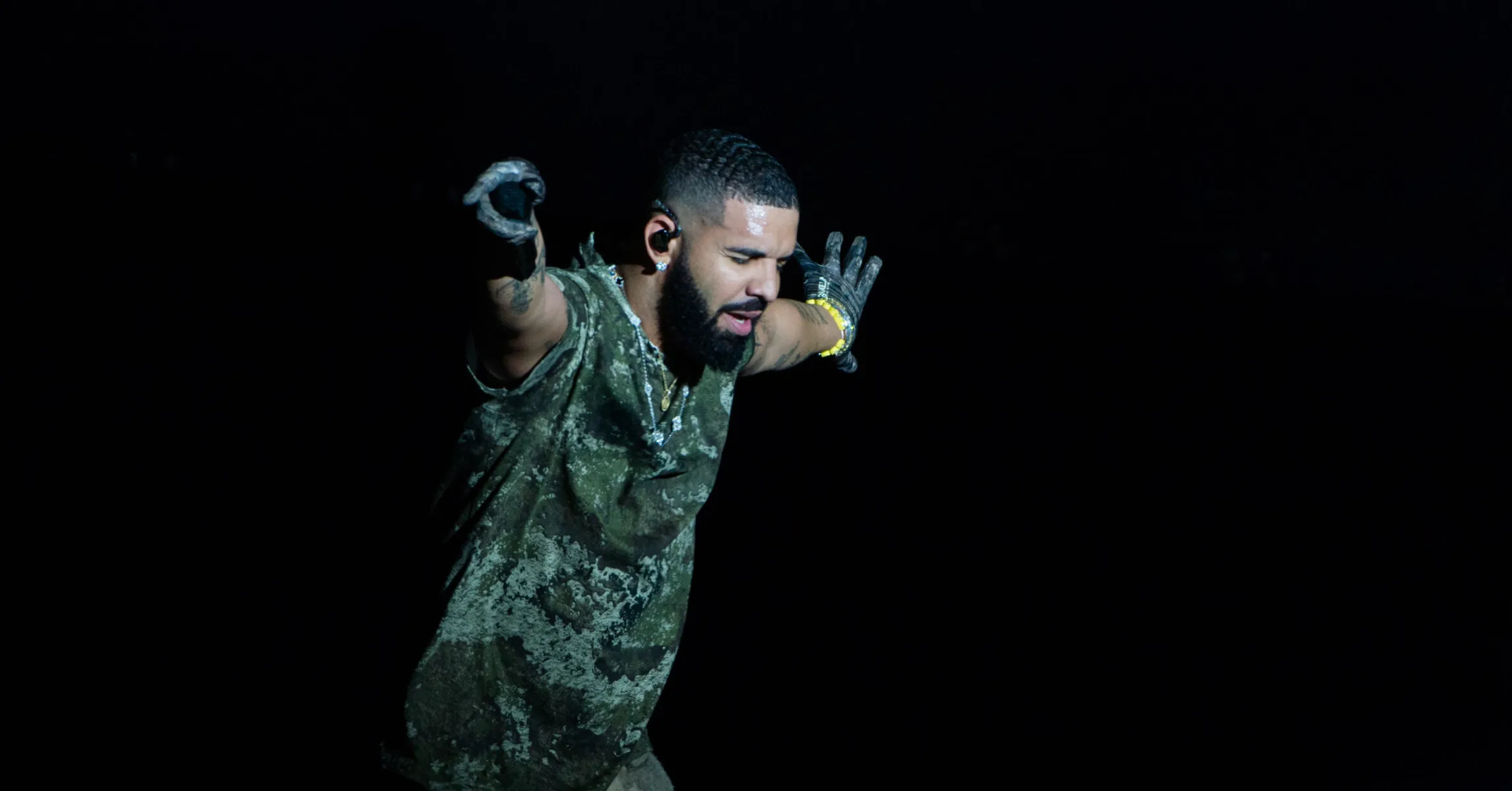 Featured image for "Decoding the Drake-Kendrick Lamar Rap Feud"