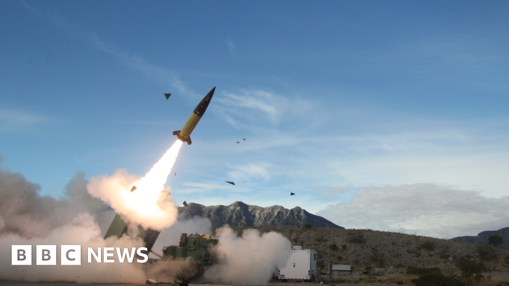 Biden Greenlights Ukraine's Use of US Long-Range Missiles Against Russia