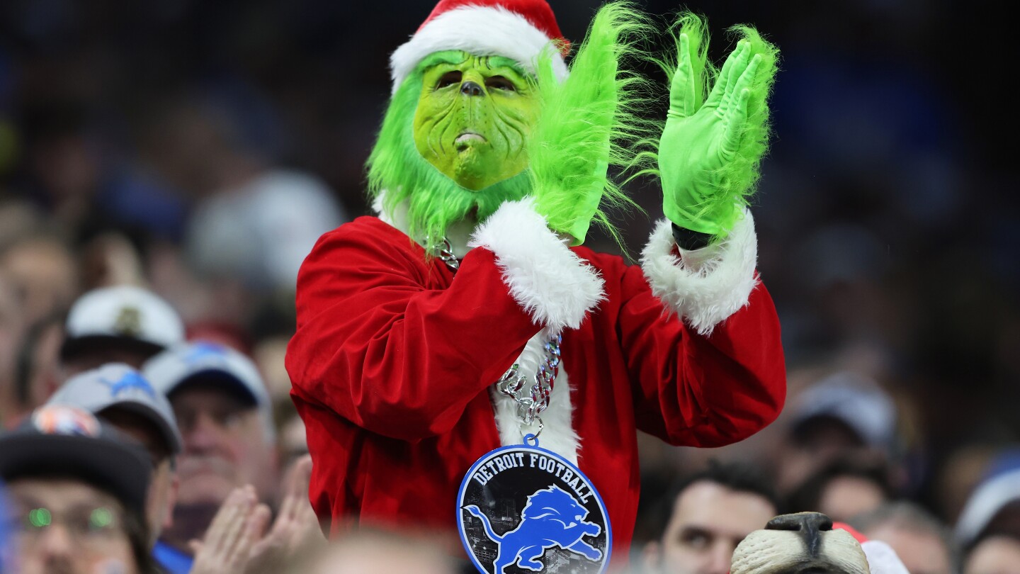 "NFL Confirms Christmas Day Games for 2024 Season"