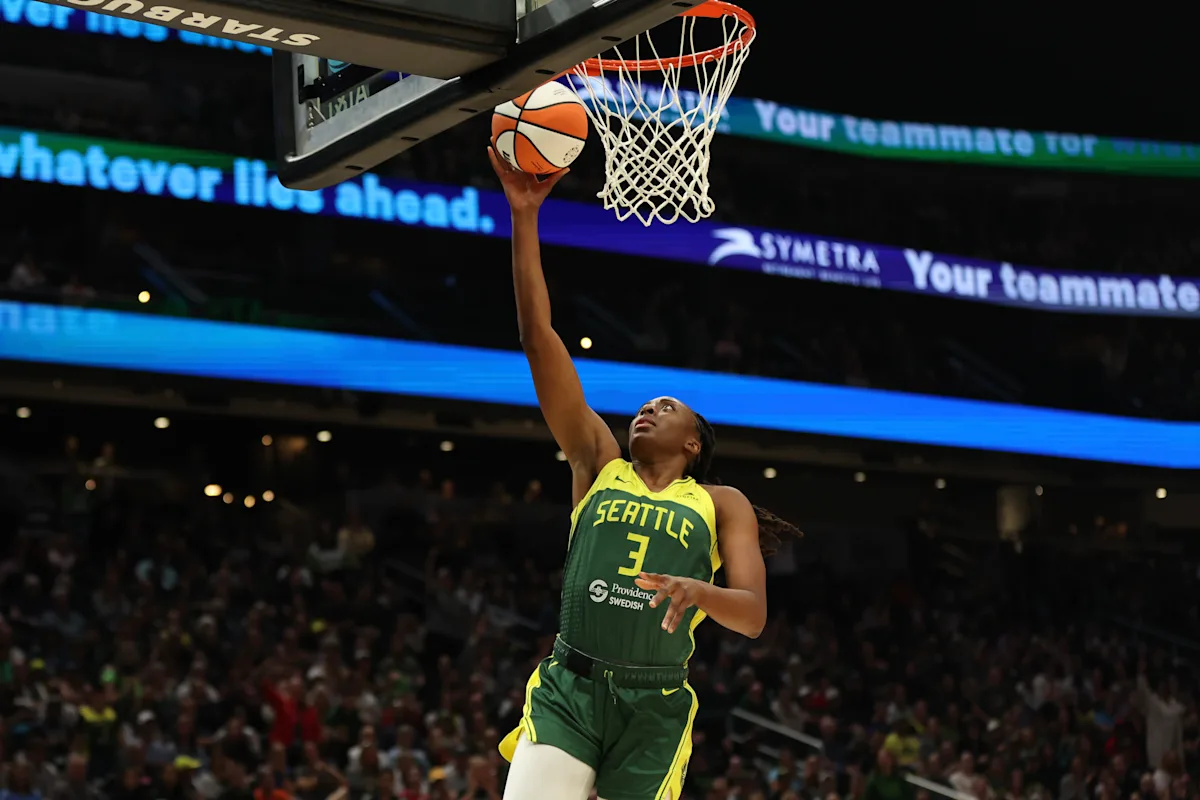 Featured image for Storm secure final WNBA playoff spot with dramatic win over Valkyries