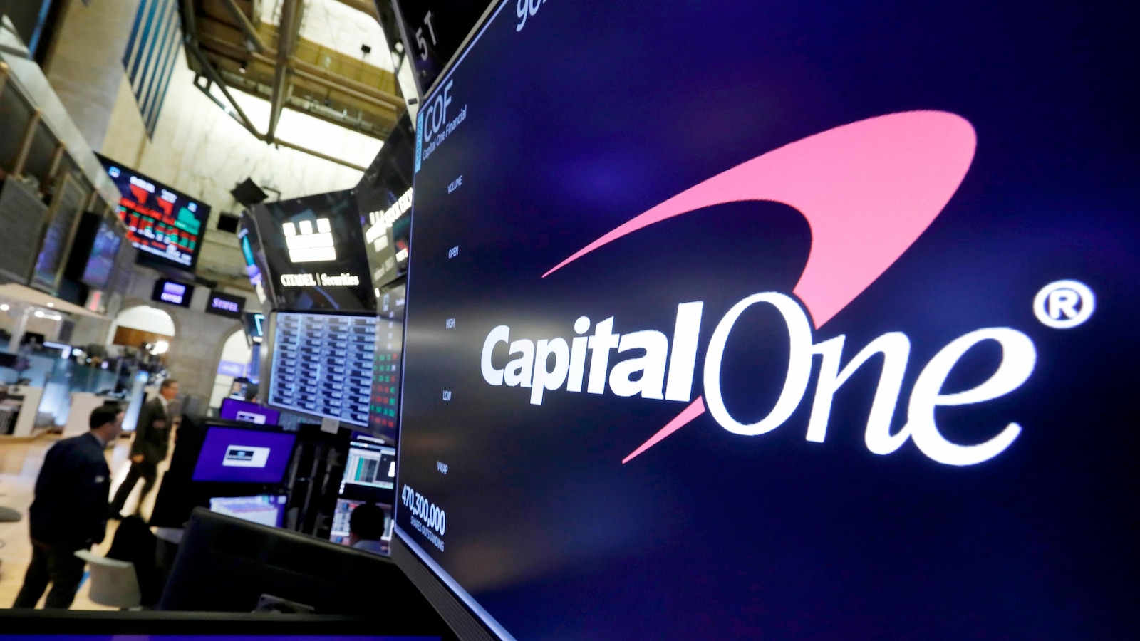 Featured image for "Capital One's $35 Billion Acquisition of Discover Reshapes US Credit Card Industry"