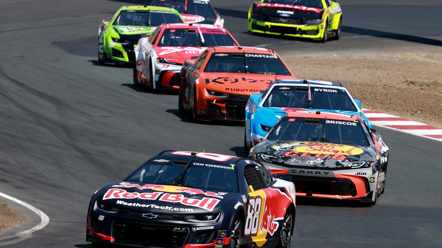 Featured image for Van Gisbergen Wins Sonoma Race, Extends Streak Amid Playoff Standings