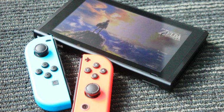 "Nintendo's Switch Successor Delayed to 2025, Shares Plummet"